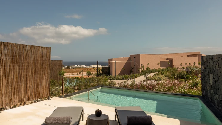 Anesis Bungalow with Zen Pool